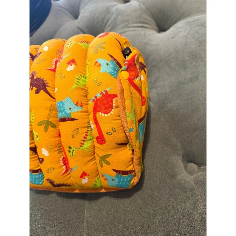 Unbranded Dinosaur Print Small Pet Bonding Pouch  Good Fleece Lined Carrier